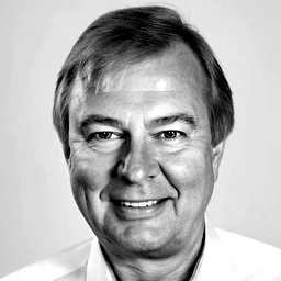 Bruce Simpson headshot