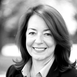 Lisa Arthur headshot